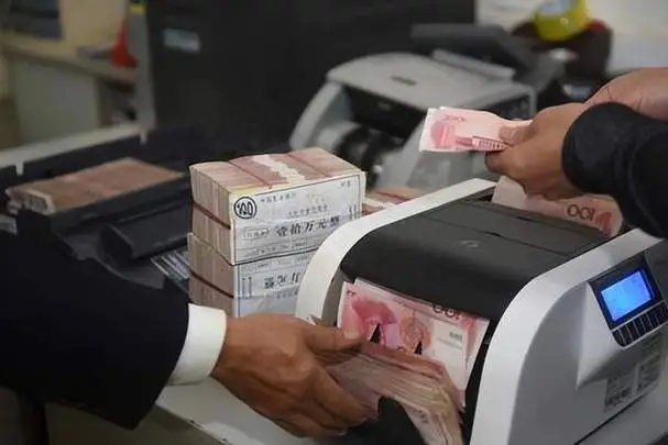 用車貸款哪個銀行利息低(汽車貸款利息低)-添財網