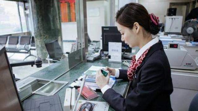 公司宣布破產銀行貸款怎么辦(企業破產銀行的貸款怎么辦)-添財網