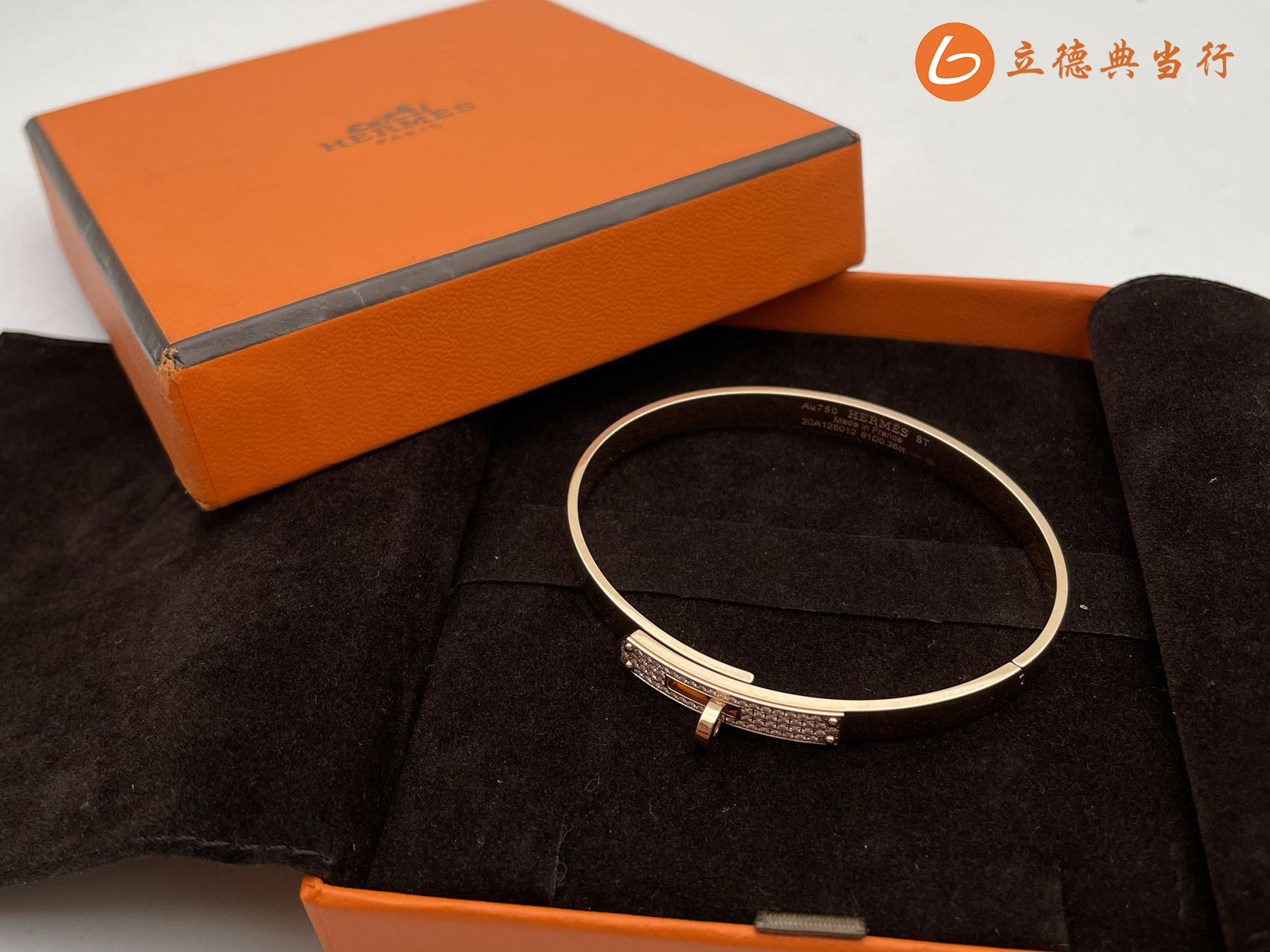 24小時(shí)上門(mén)抵押回收典當(dāng)手機(jī)(24小時(shí)上門(mén)抵押回收典當(dāng)手機(jī))-添財(cái)網(wǎng)