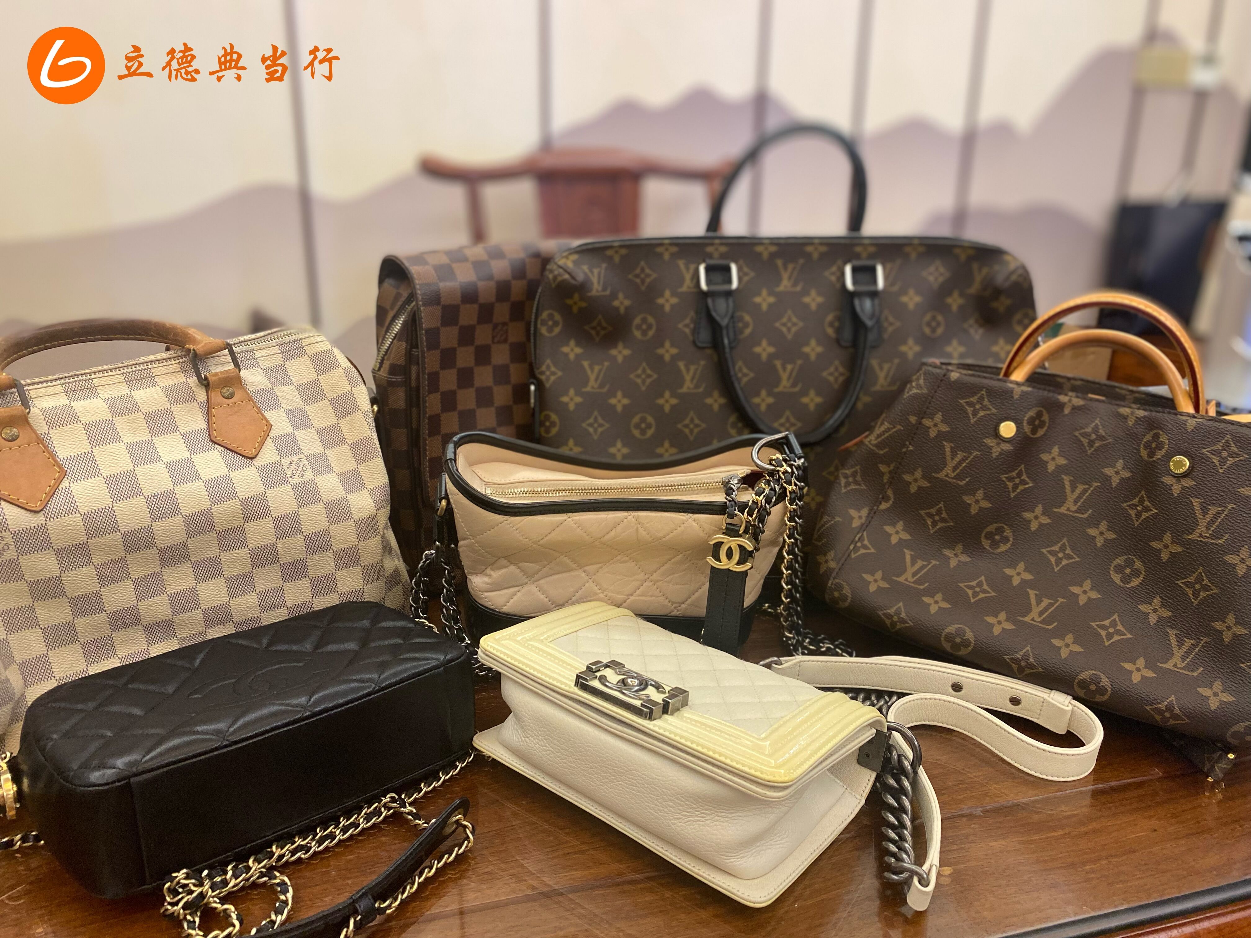 24小時(shí)上門(mén)抵押回收典當(dāng)手機(jī)(24小時(shí)上門(mén)抵押回收典當(dāng)手機(jī))-添財(cái)網(wǎng)