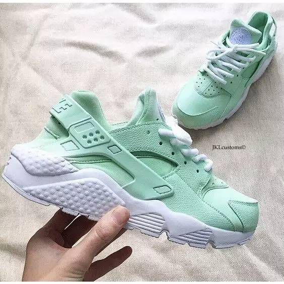 綠鞋(鞋綠色鞋帶)-添財網