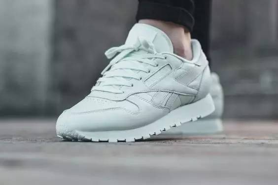 綠鞋(鞋綠色鞋帶)-添財網