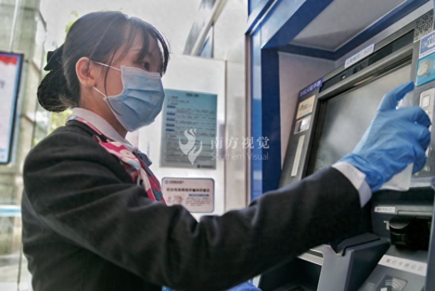 交通銀行人工服務(wù)電話(交通銀行人工熱線電話)-添財(cái)網(wǎng)