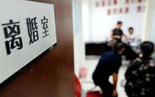 丈夫欠債妻子如何自保(自保丈夫妻子欠債怎么處理)-添財網