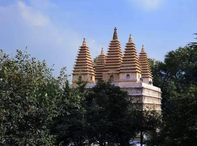 密檐式塔(密檐式塔和樓閣式塔)-添財網