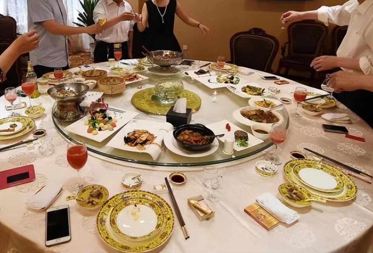 埋單是什么意思(埋買單和埋單的區別)-添財網