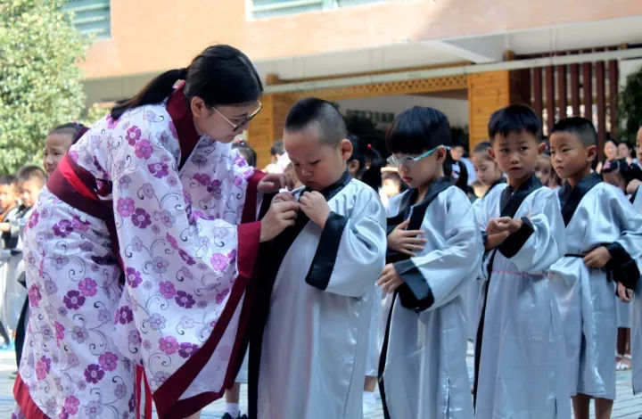 禮步(禮步動作要領)-添財網