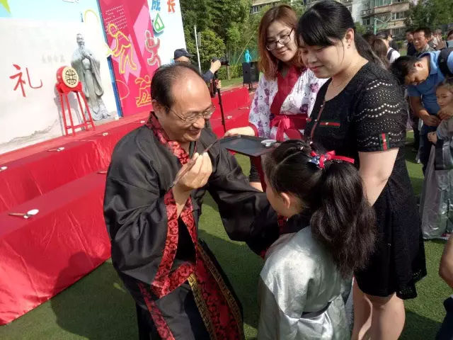 禮步(禮步動作要領)-添財網