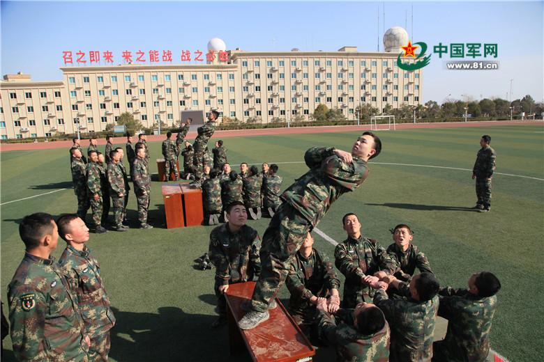 火箭軍成立時間(空軍成立時間)-添財網