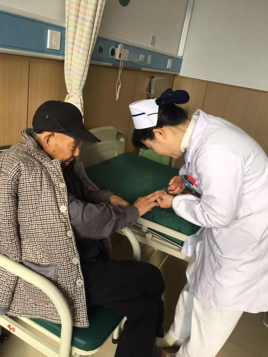 和諧福(福和諧2013恭賀新年銀牌)-添財(cái)網(wǎng)