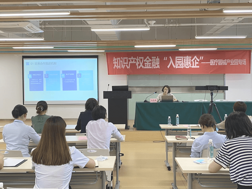 張家港用汽車抵押融資(張家港汽車抵押貸款不押車)-添財網(wǎng)