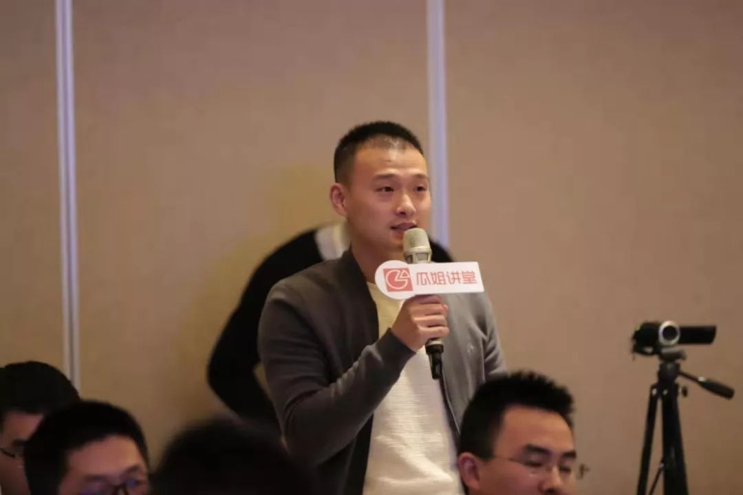 蘇州如何抵押汽車融資(蘇州汽車抵押貸款平臺(tái))-添財(cái)網(wǎng)