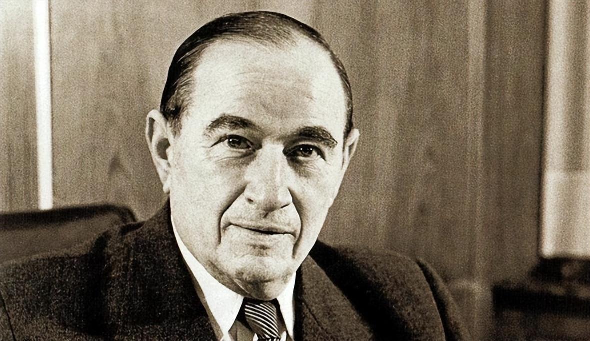 奔馳抵押融資(抵押奔馳融資多少錢)-添財網