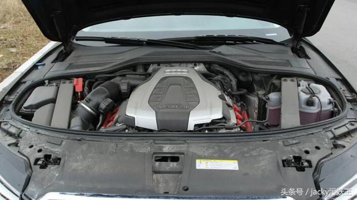 抵押汽車綠本能貸多少錢(車子抵押貸款綠本有記錄嗎)-添財網