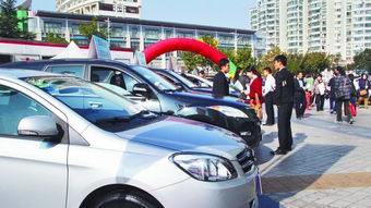 行駛證不是我的名字可以貸款嗎(車貸行駛證名字不是自己的)-添財網