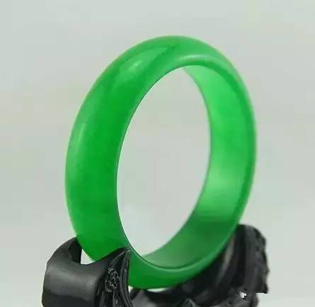 鉆石多少錢典當(鉆石典當行真不回收嗎)-添財網(wǎng)