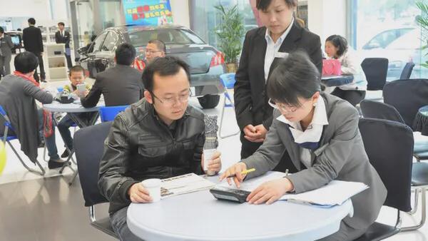 貸款購車車行倒閉了(買車貸款公司倒閉)-添財網